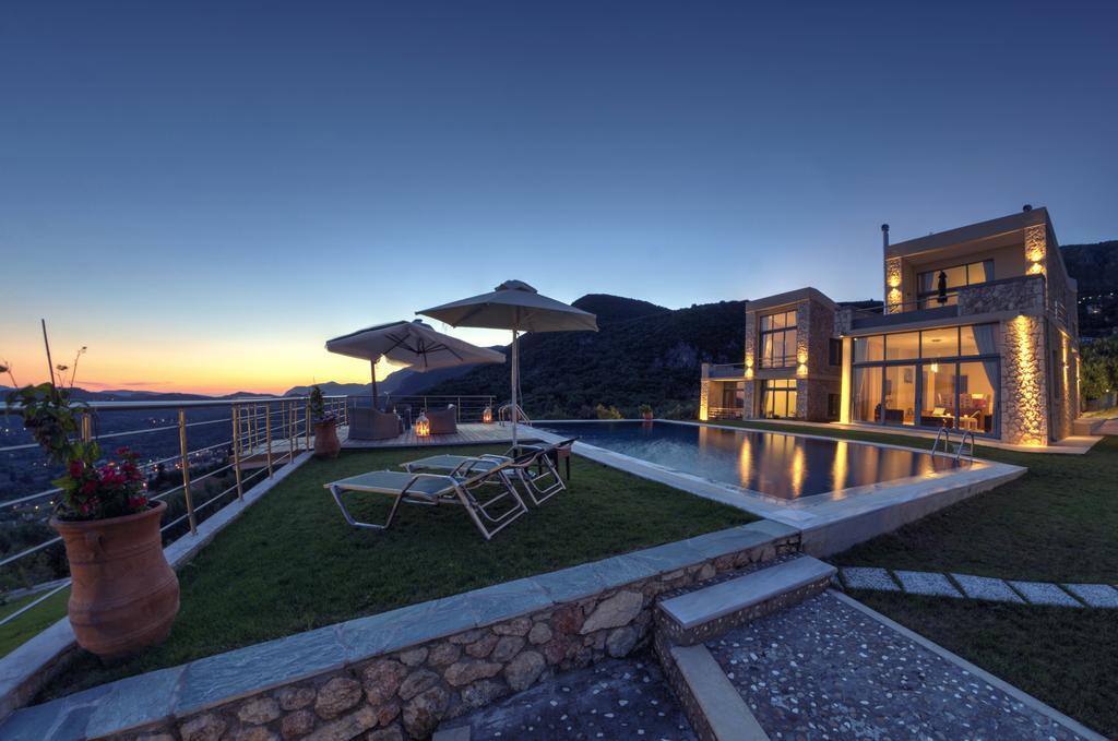 Kastraki Epavlis Villa
